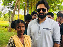 Sai Dharam Tej Meets Cancer Patient Bangaramma Photos
